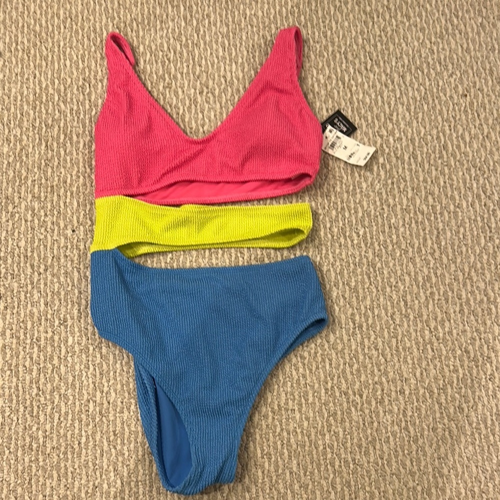 Colorful Women's Swim Set